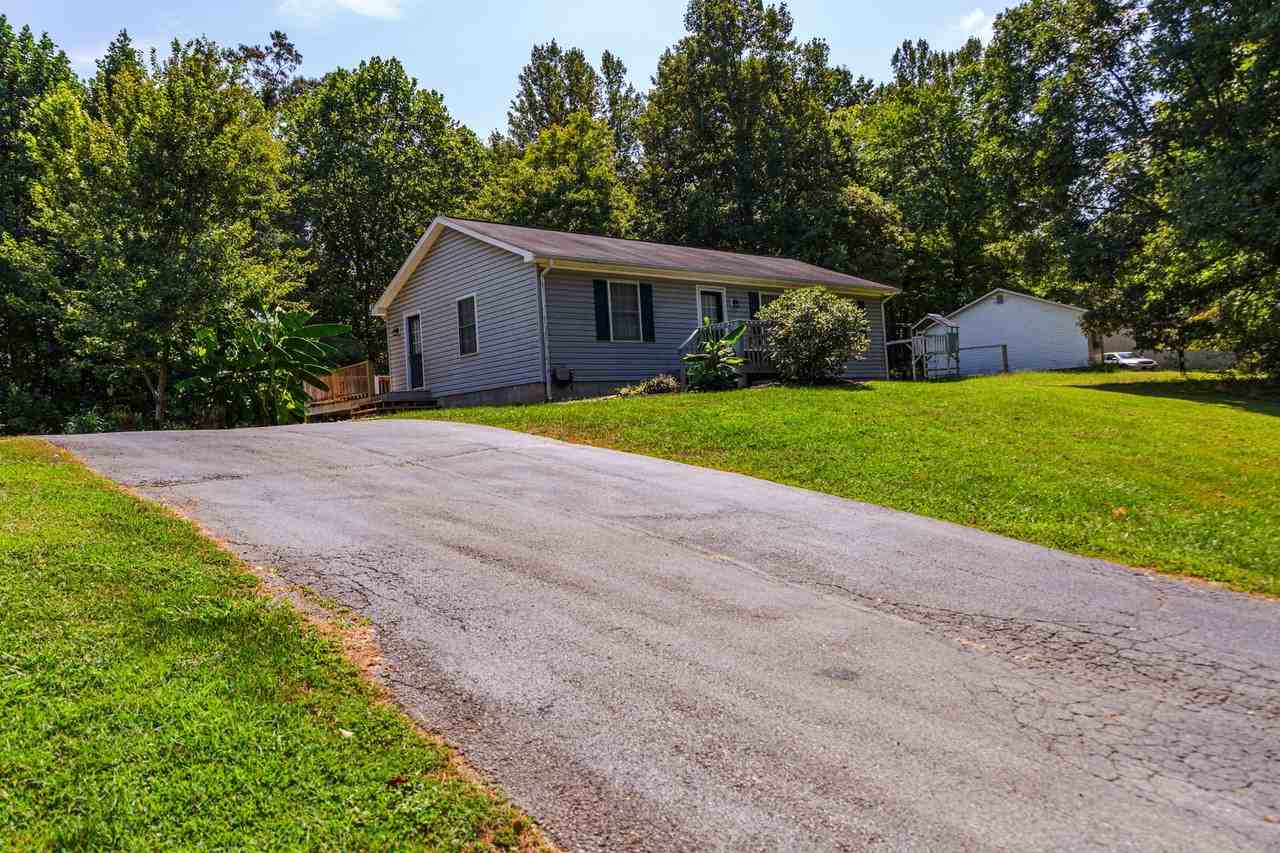 1076 Old Station Loop - Photo 6 of 50