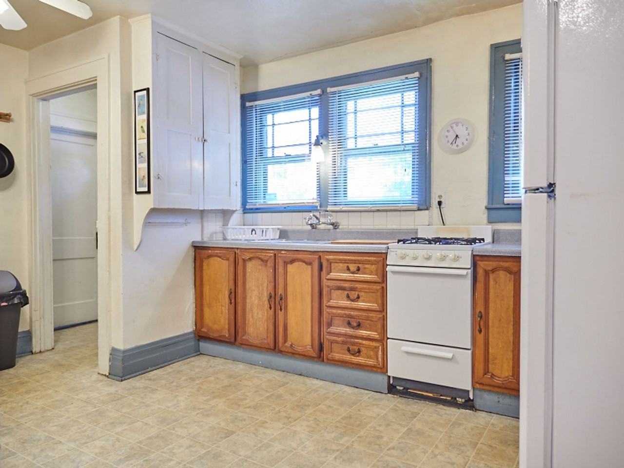 504 Sw 10th St - Photo 6 of 30