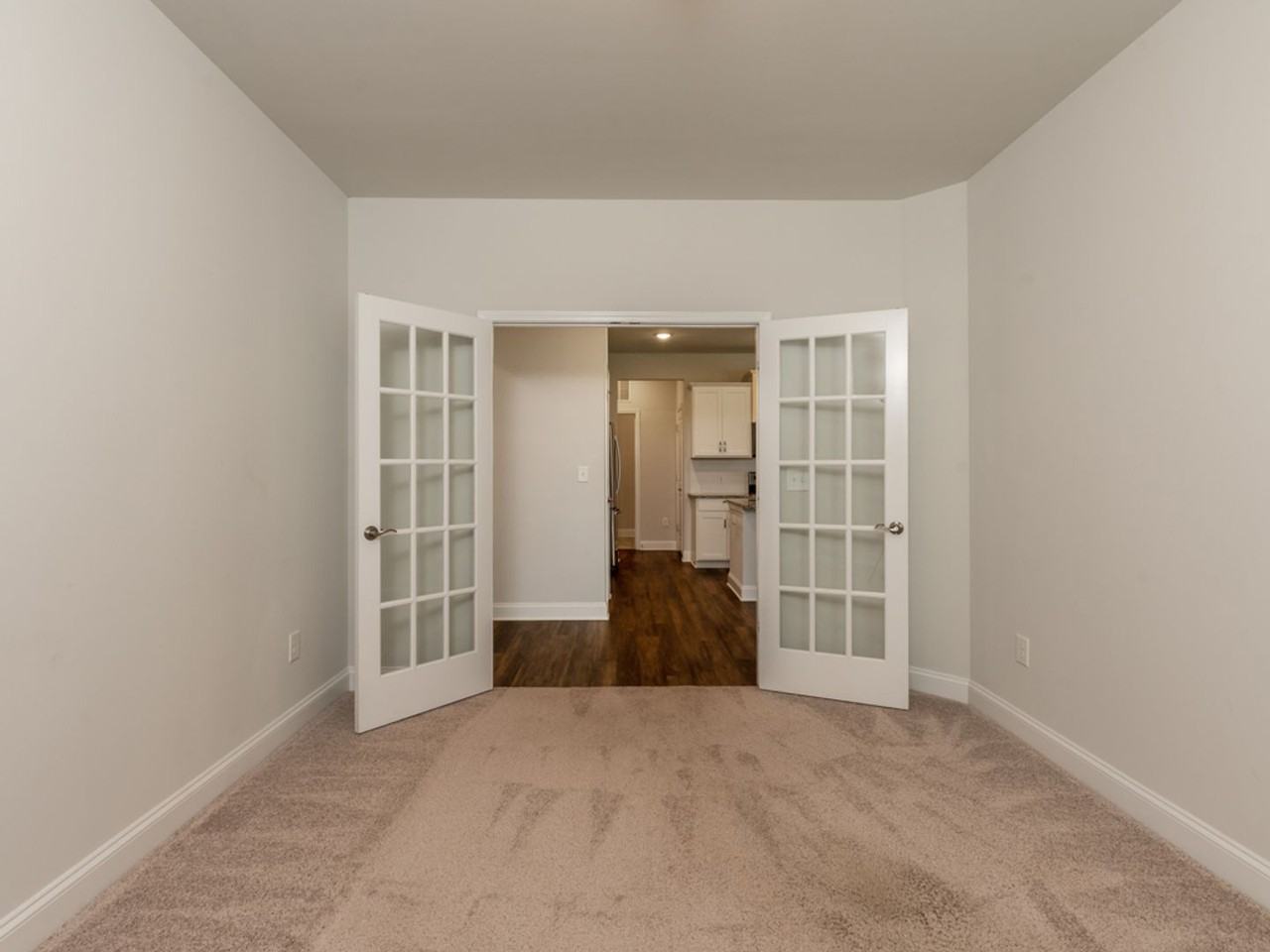 4512 Grove Manor Dr - Photo 2 of 17