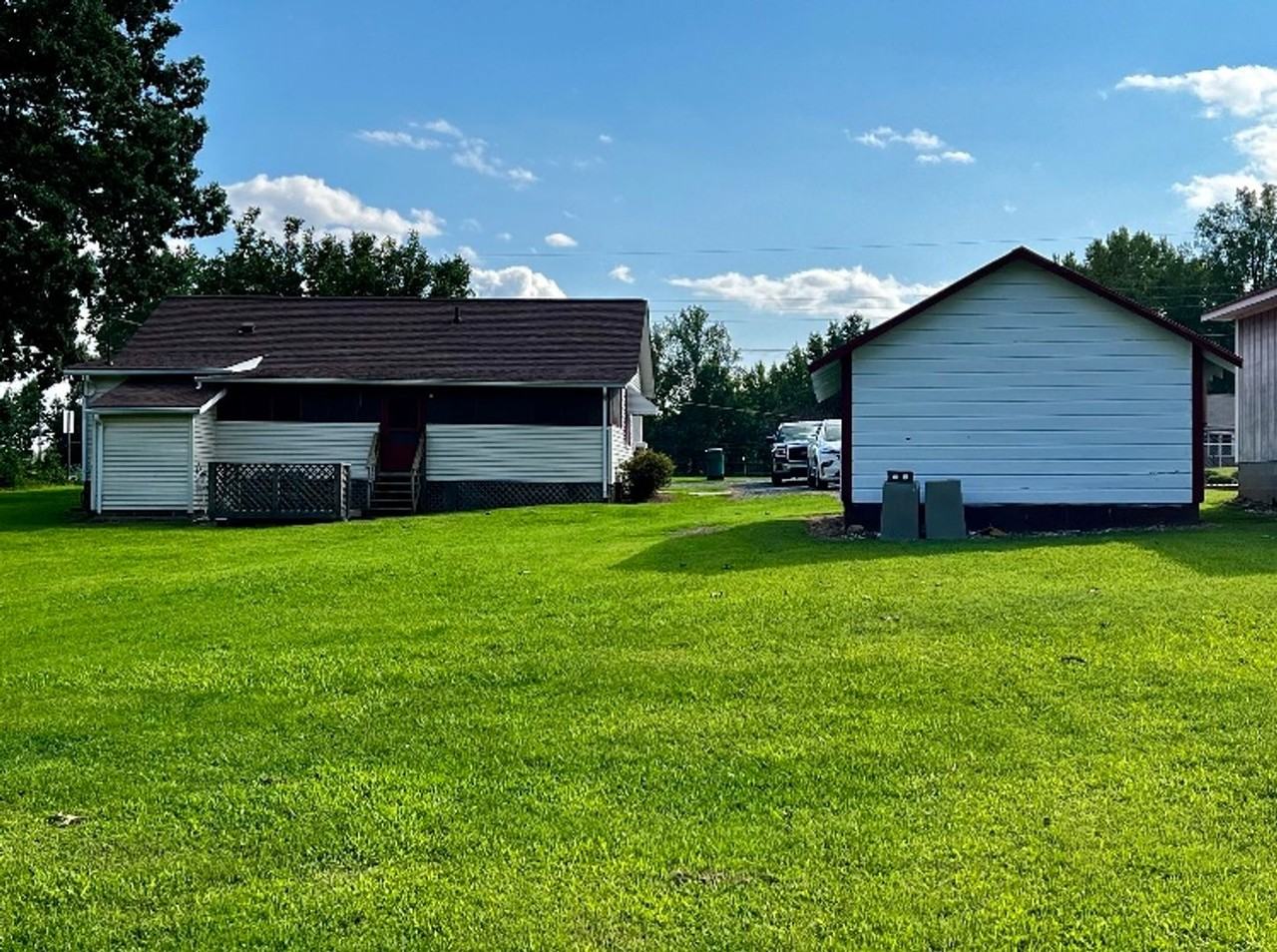 935 Camp Dan Valley Rd - Photo 2 of 17