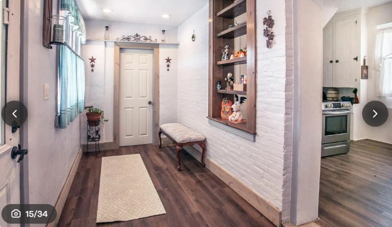 1214 N Gravel Pike - Photo 3 of 20