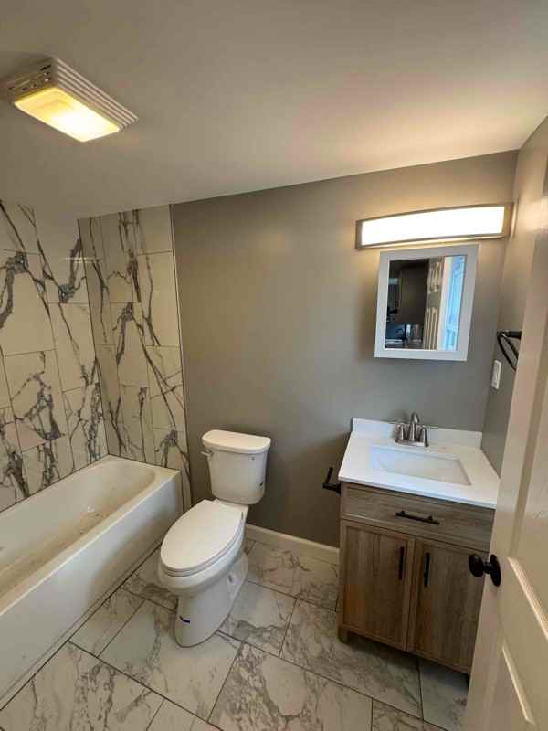 100 N 6th St #2 - Photo 3 of 6