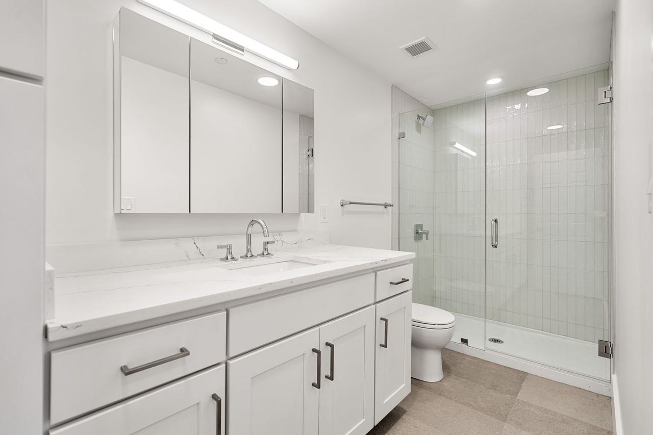 434 - 440 Massachusetts Ave. - Photo 4 of 18