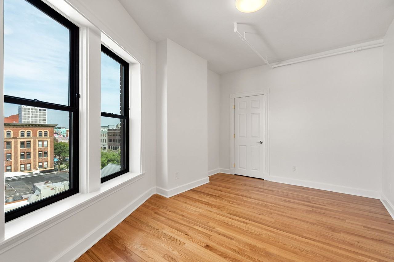 434 - 440 Massachusetts Ave. - Photo 7 of 18