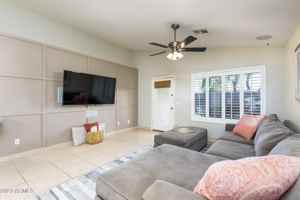 featured image of 8161 W Pontiac Dr