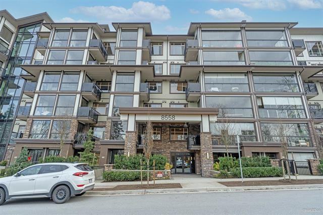 Yorkson Park - Photo 2 of 10