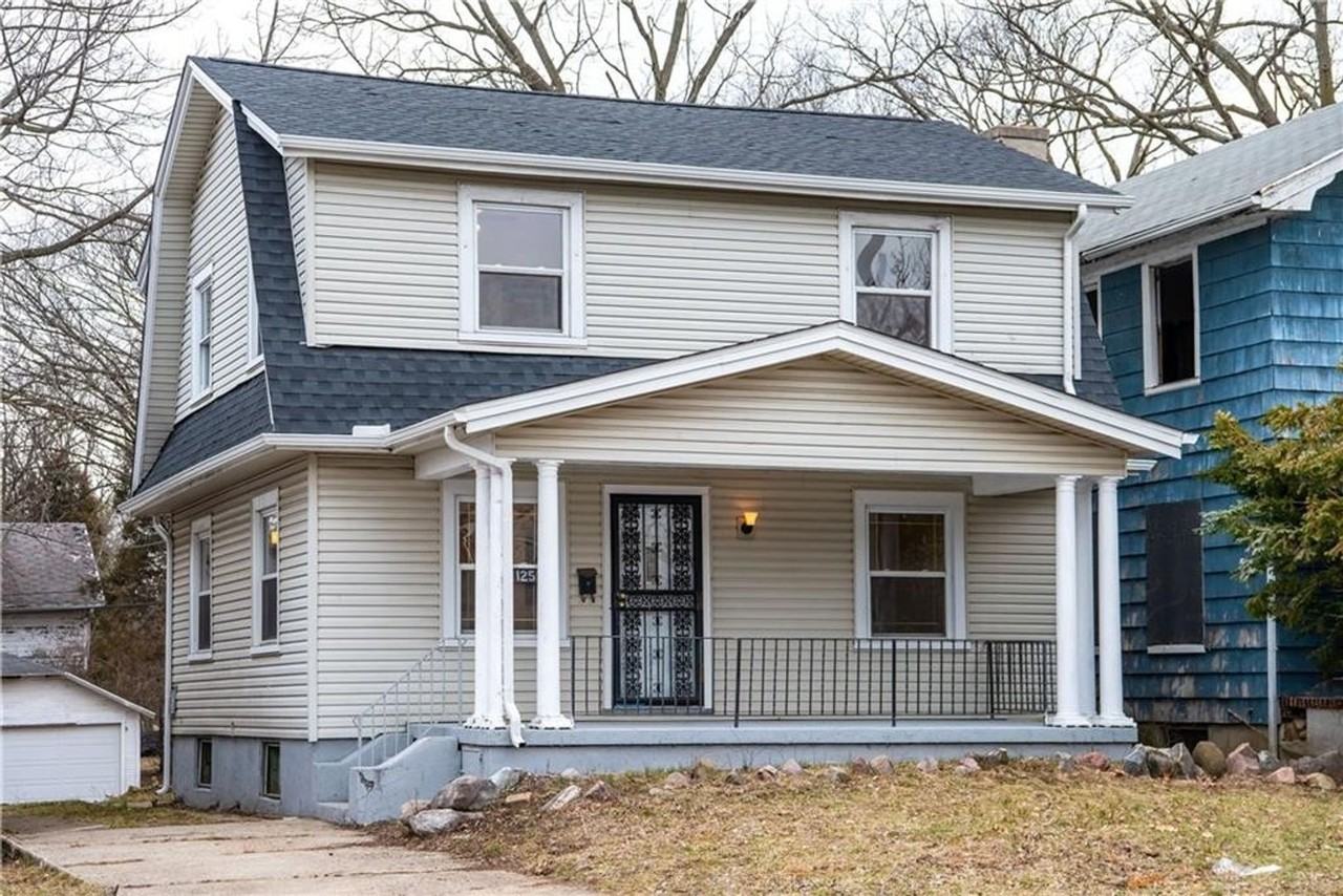 1253 Windsor Ave - Photo 2 of 12