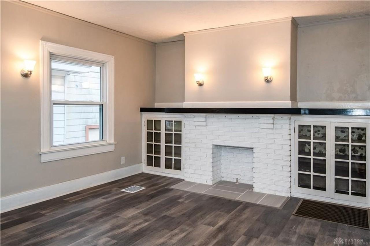 1253 Windsor Ave - Photo 7 of 12