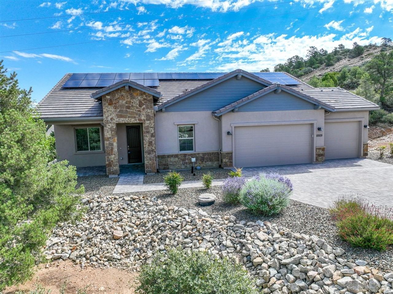 5505 W Corliss Cir - Photo 3 of 50