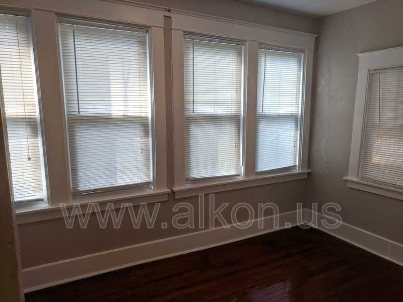 2714 Pioneer Ave - Photo 6 of 14