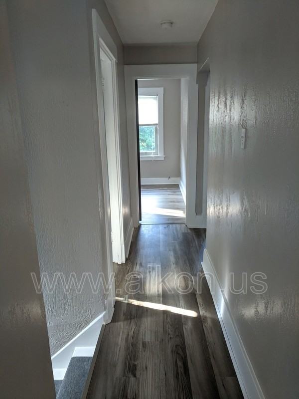 2714 Pioneer Ave - Photo 7 of 14