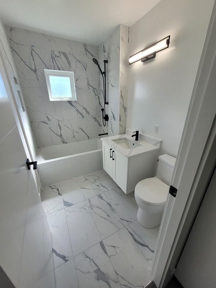 7180 Miller Road - Photo 3 of 13