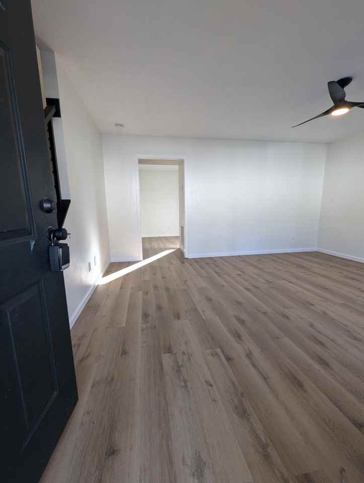 4729 Scepter Way #NA - Photo 5 of 22