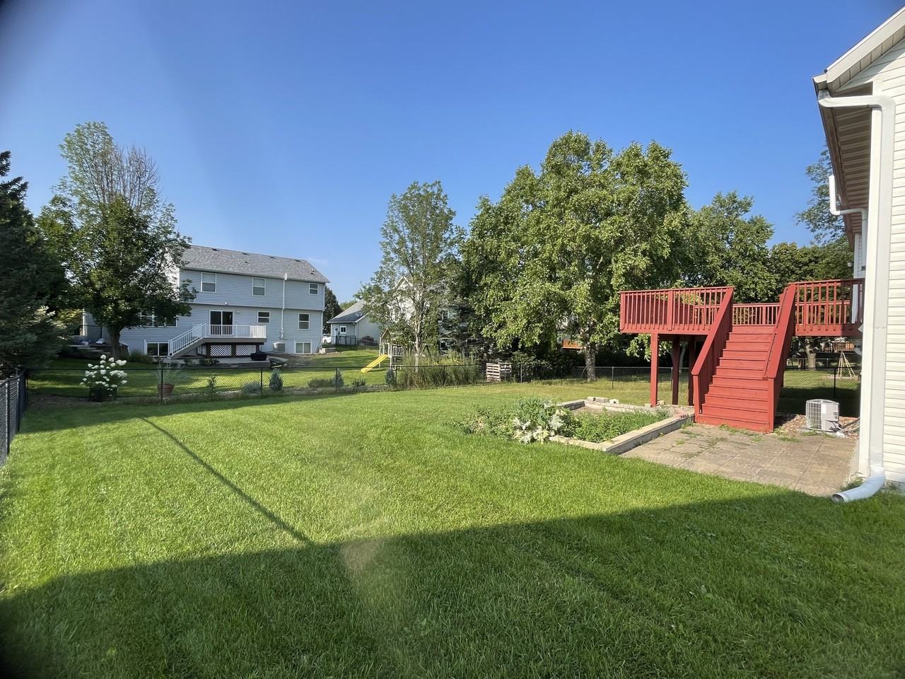 929 Plymouth Ln Nw #NA - Photo 6 of 32