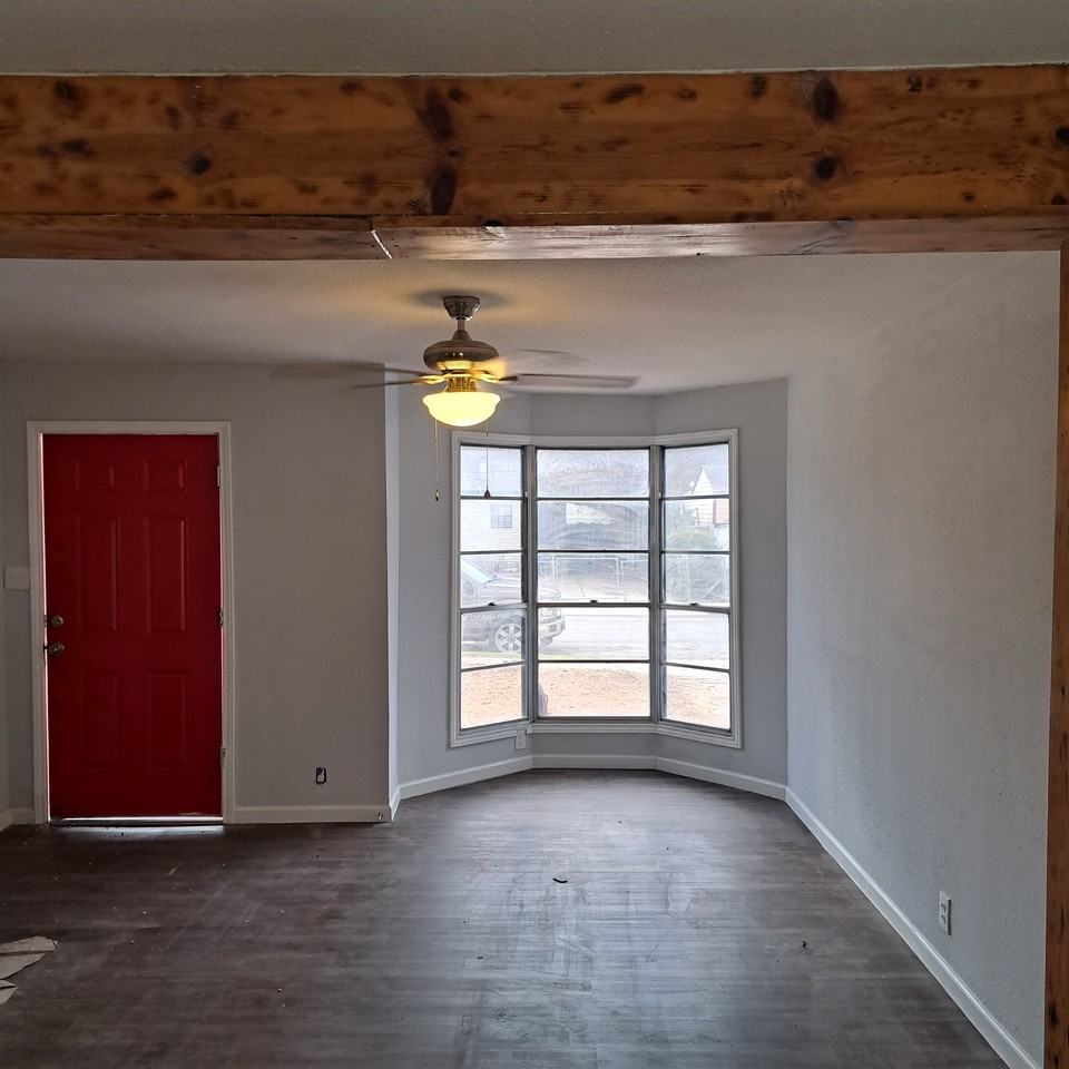 423 Ellana Claire St #NA - Photo 3 of 11