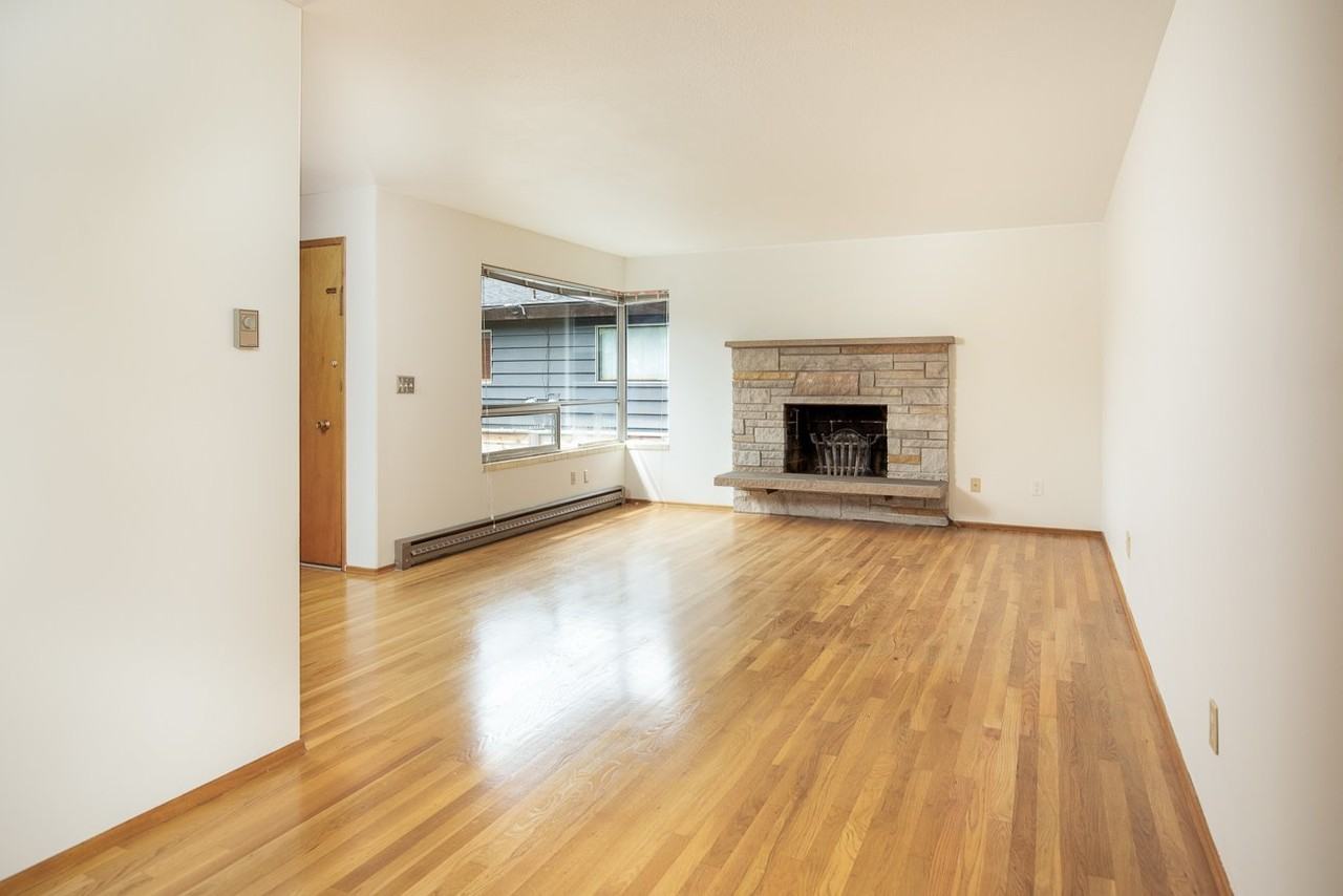 938 Nw 57th St - Photo 5 of 19