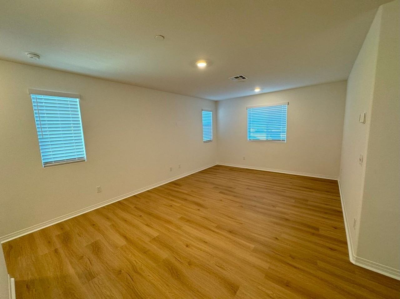 36612 Desert Tortoise Rd - Photo 6 of 29