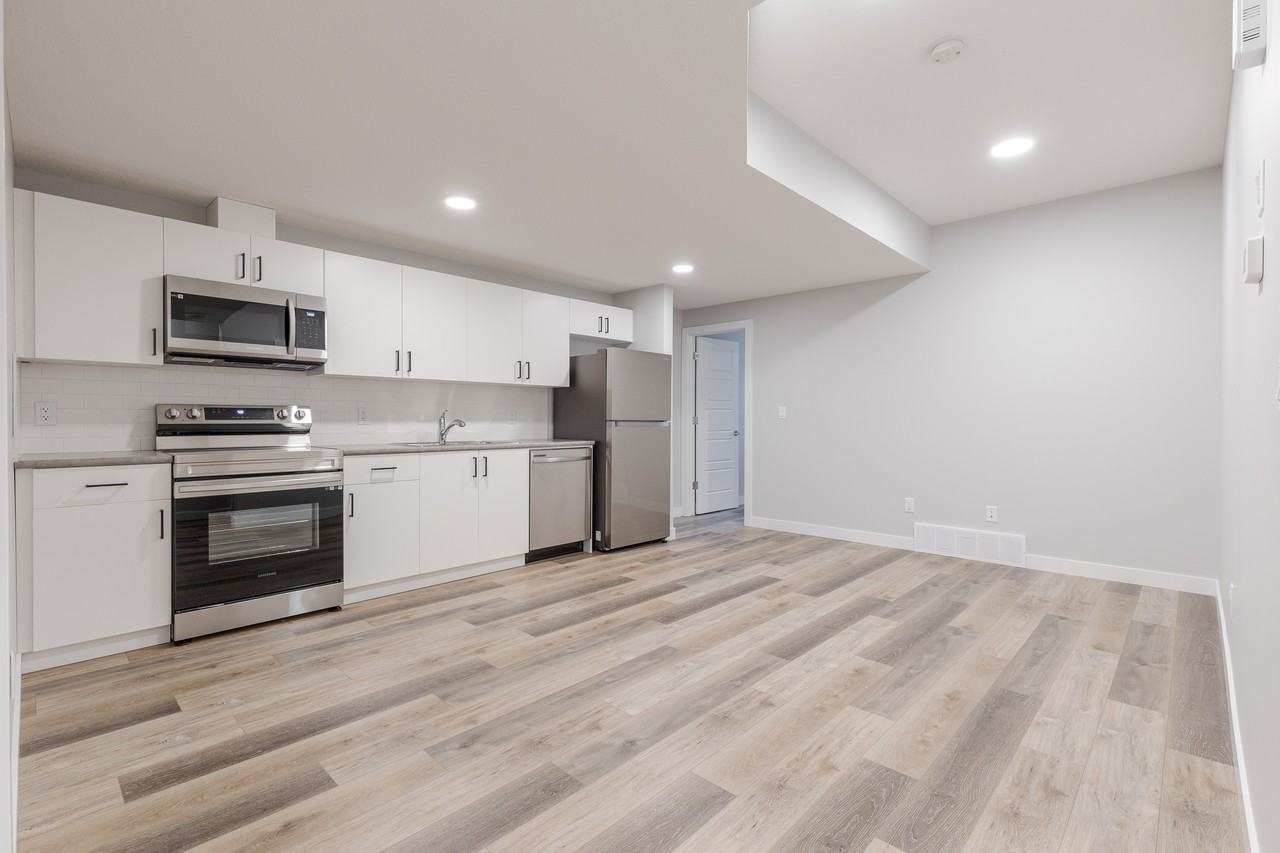 586 Glenridding Ravine Drive Southwest #BSMT - Photo 6 of 16