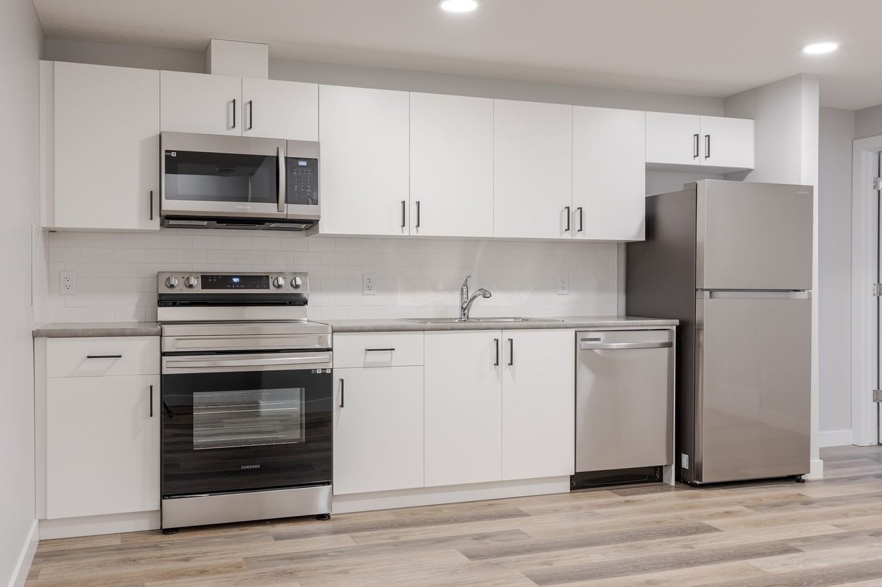 586 Glenridding Ravine Drive Southwest #BSMT - Photo 7 of 16