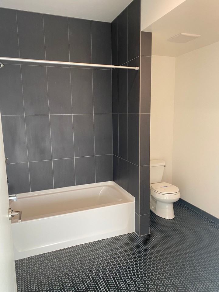 The Duke - Photo 3 of 6