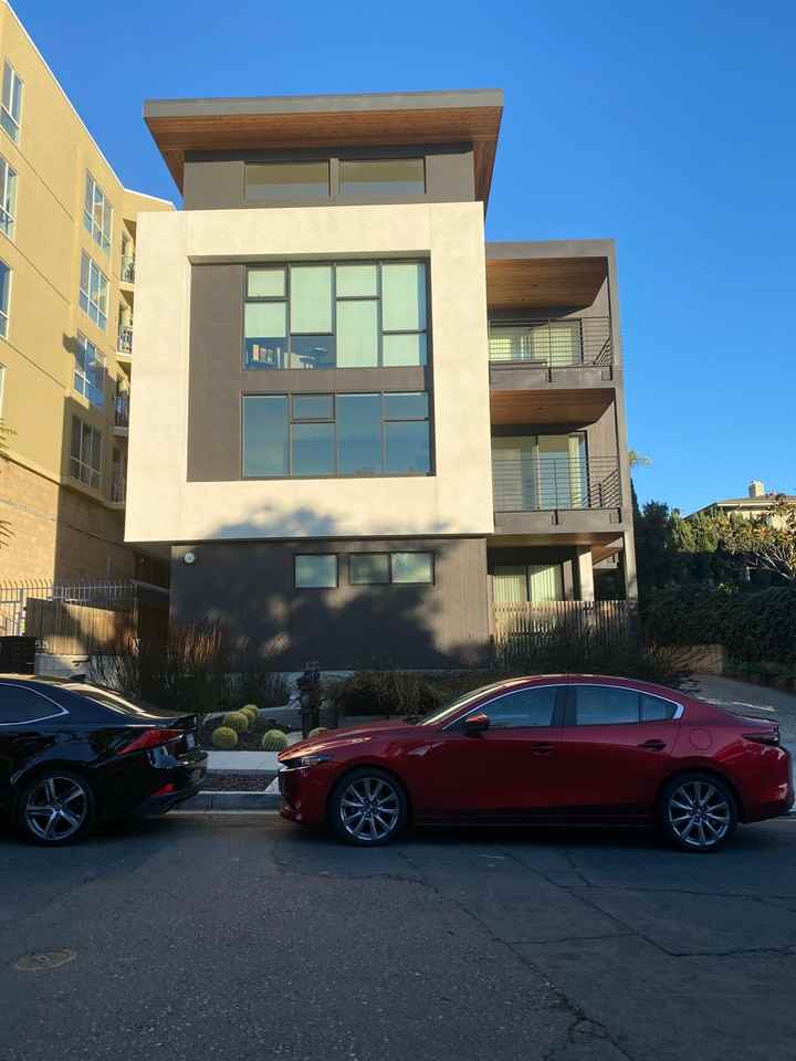 The Duke - Photo 4 of 6