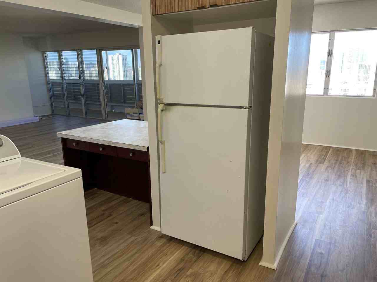 1309 Wilder Ave #1401 - Photo 3 of 21