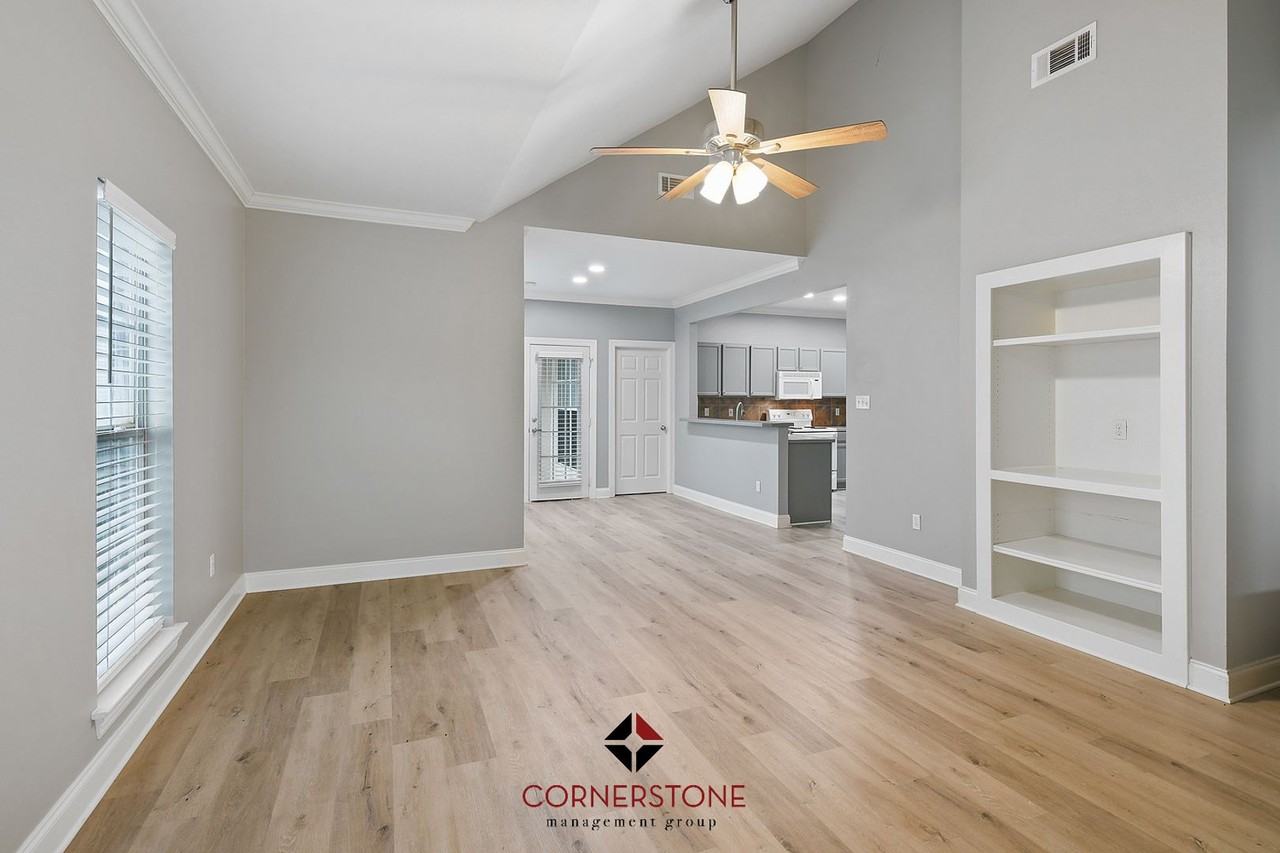 4625 Burbank Dr #607 - Photo 2 of 16