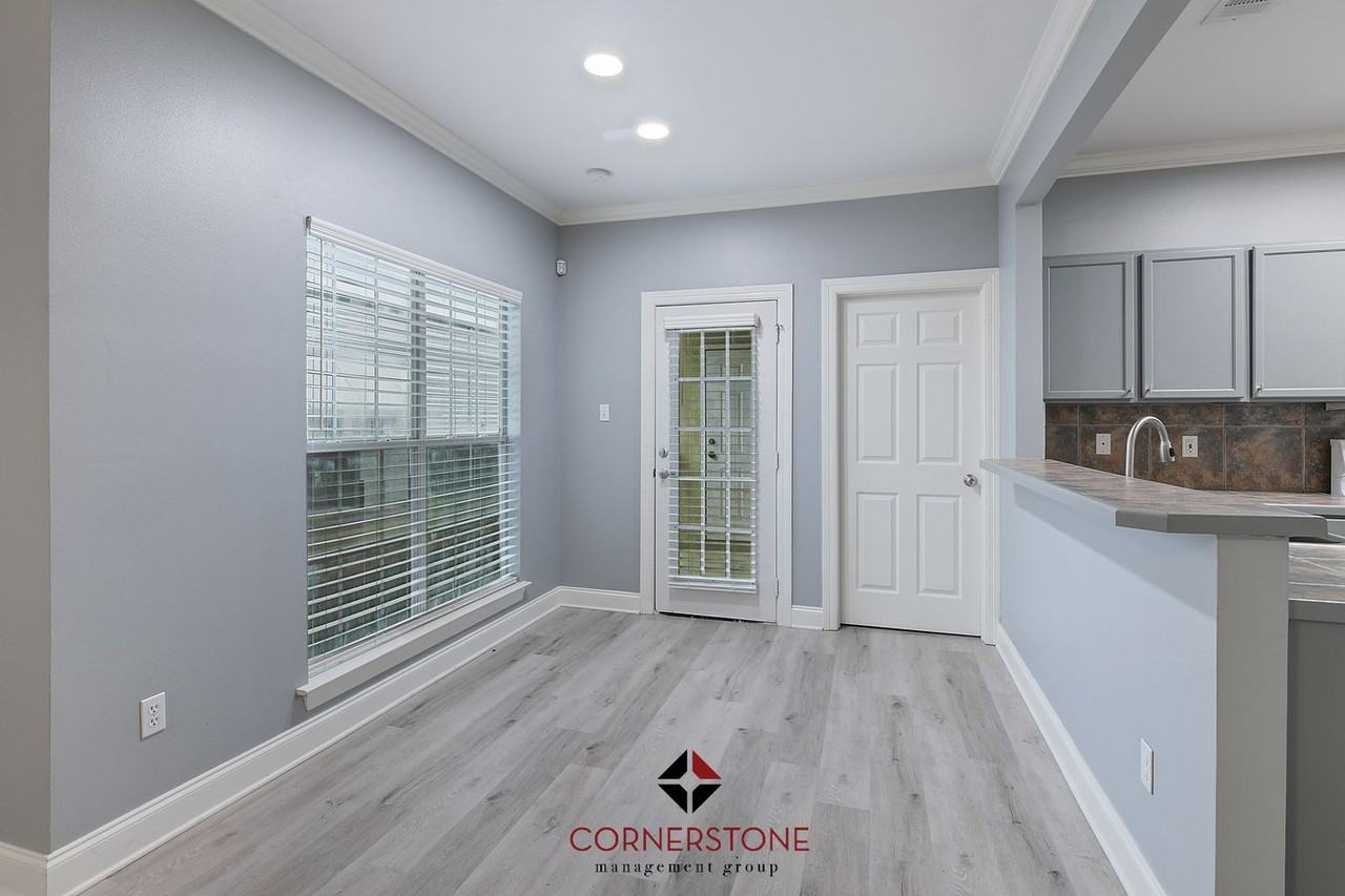 4625 Burbank Dr #607 - Photo 3 of 16