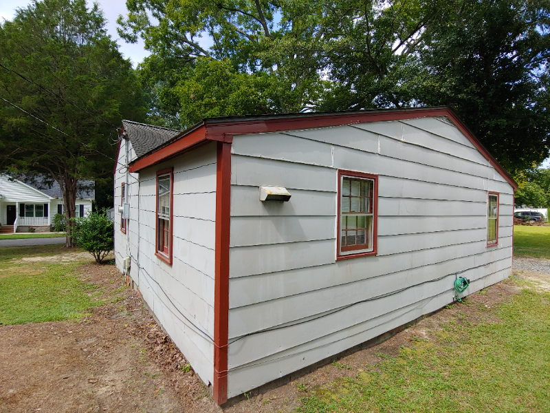 406 Bandy St - Photo 3 of 9