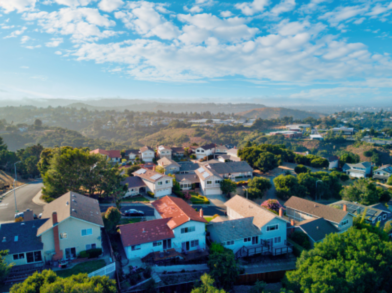 2707 Wakefield Dr - Photo 2 of 26