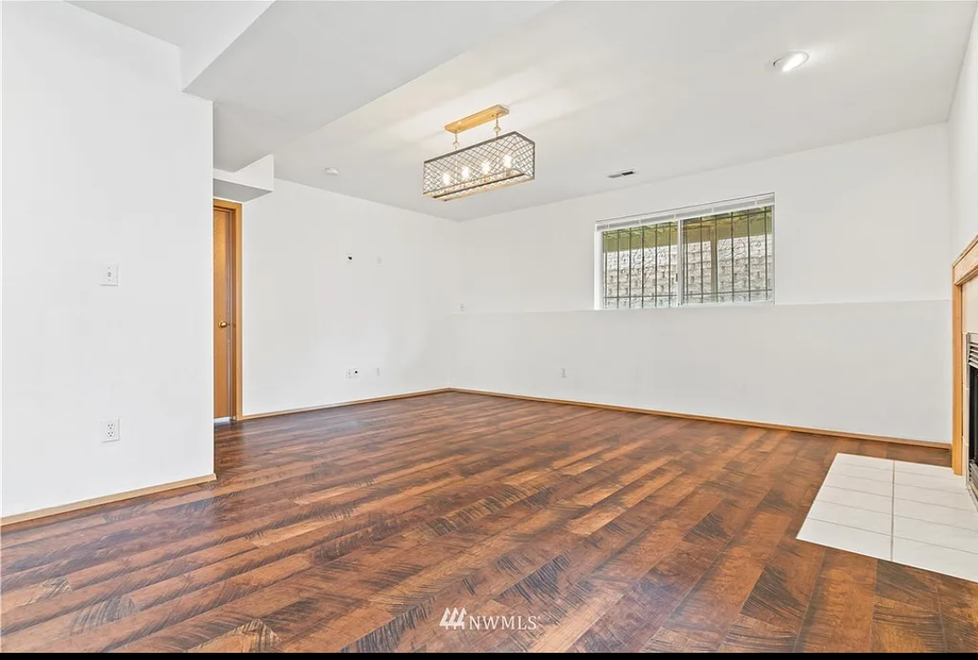 8613 Asotin St S - Photo 5 of 8
