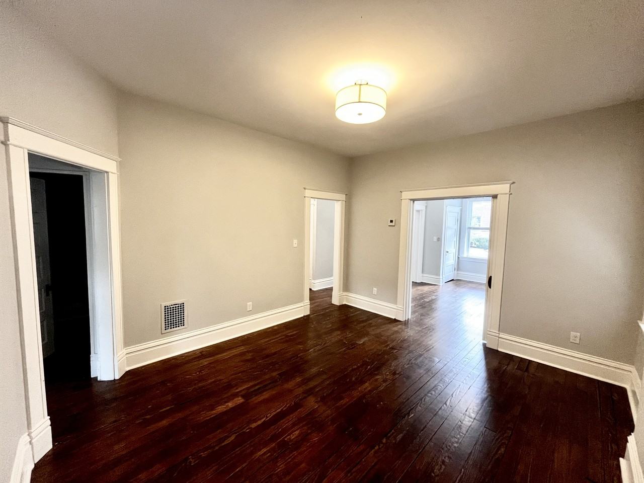 2752 Accomac St #1F - Photo 7 of 24