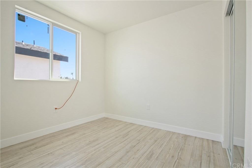 10015 Baring Cross St #NA - Photo 4 of 10