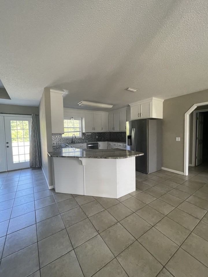 206 Legacy Dr #NA - Photo 5 of 19