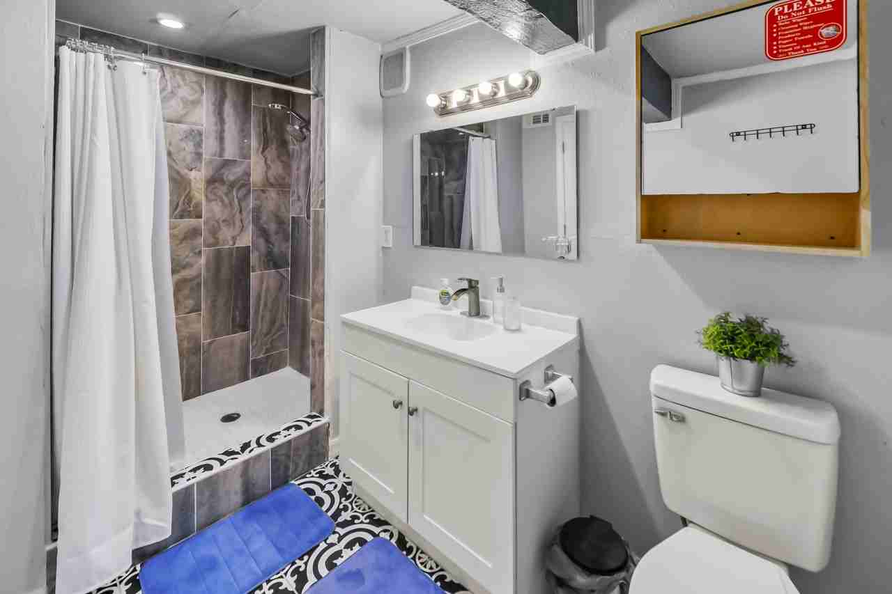 Craig Dr - Photo 3 of 17