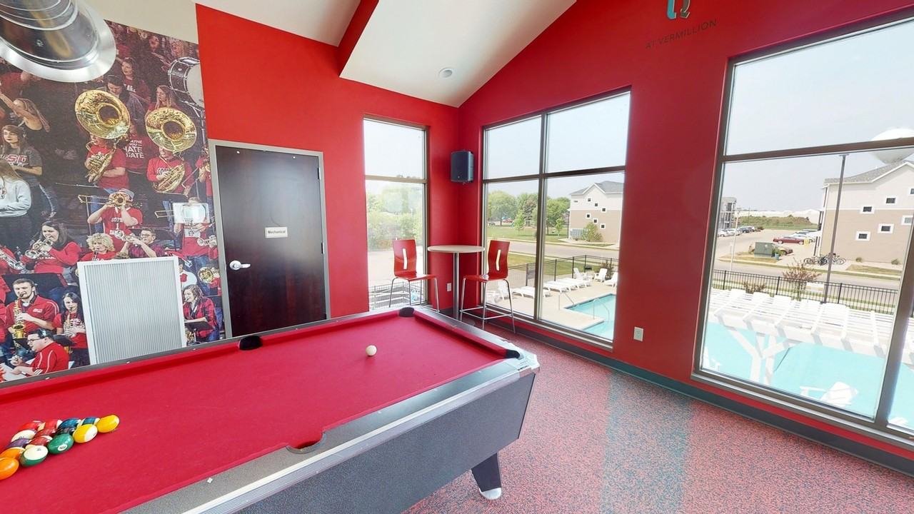 The Quarters Vermillion - Photo 2 of 50