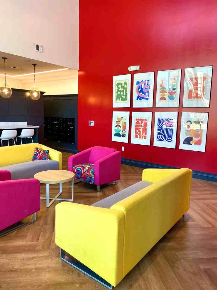 LivRed - Photo 3 of 34