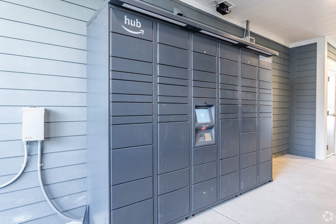 Altitude Wichita - Photo 2 of 35