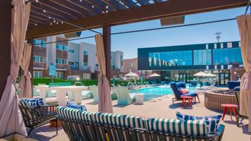 featured image of 870 S Beechwood Ave