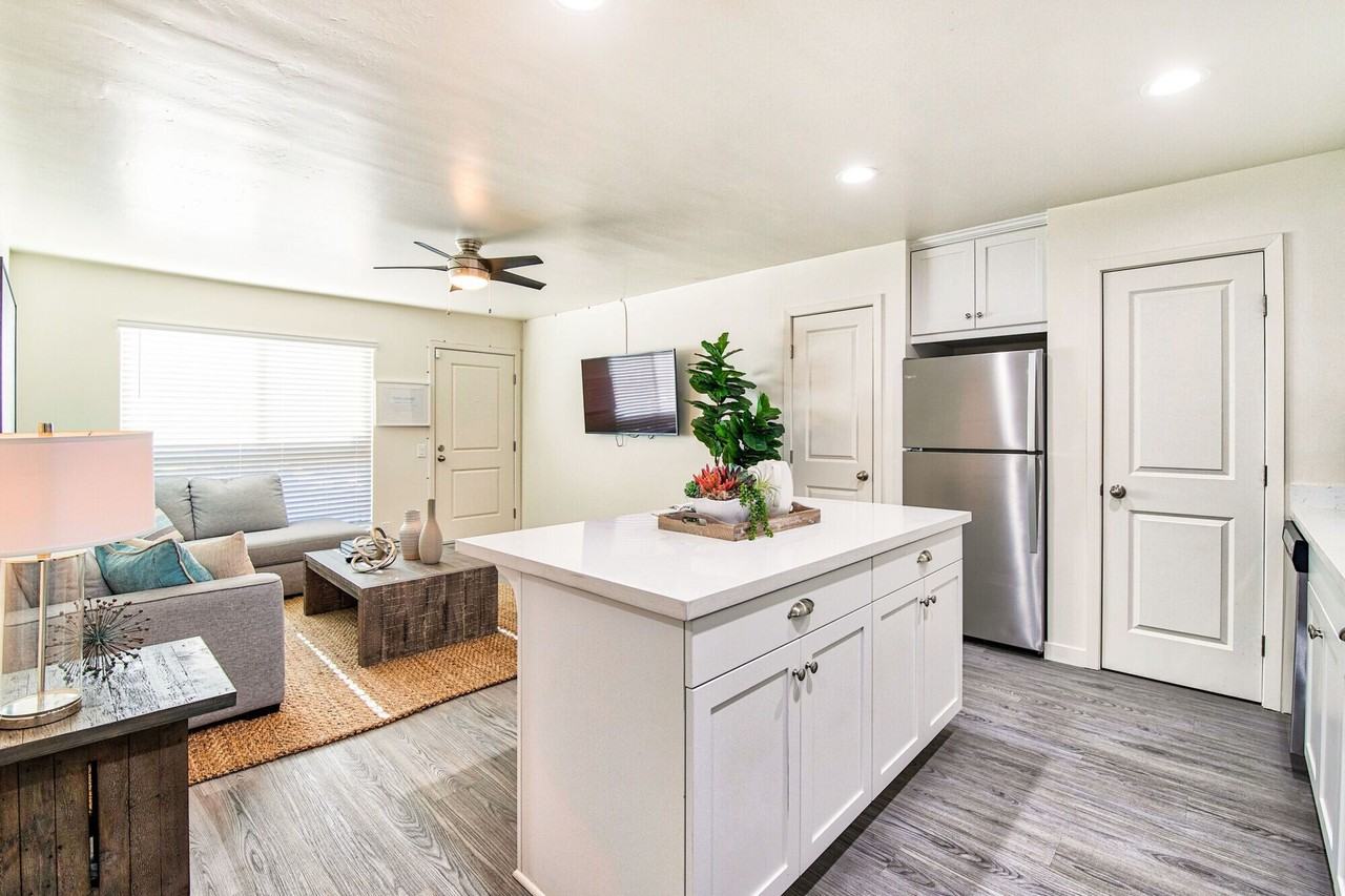 La Jolla View - Photo 7 of 28