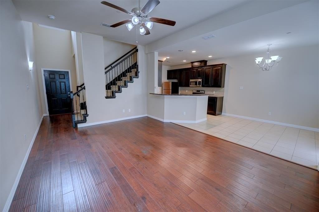 1933 Argyle Lane - Photo 7 of 15