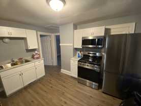 2501 W Auer Ave - Photo 1 of 1