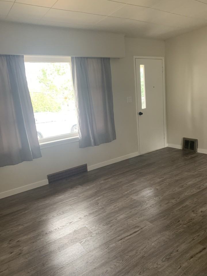 13618 Spencer Ave - Photo 3 of 13