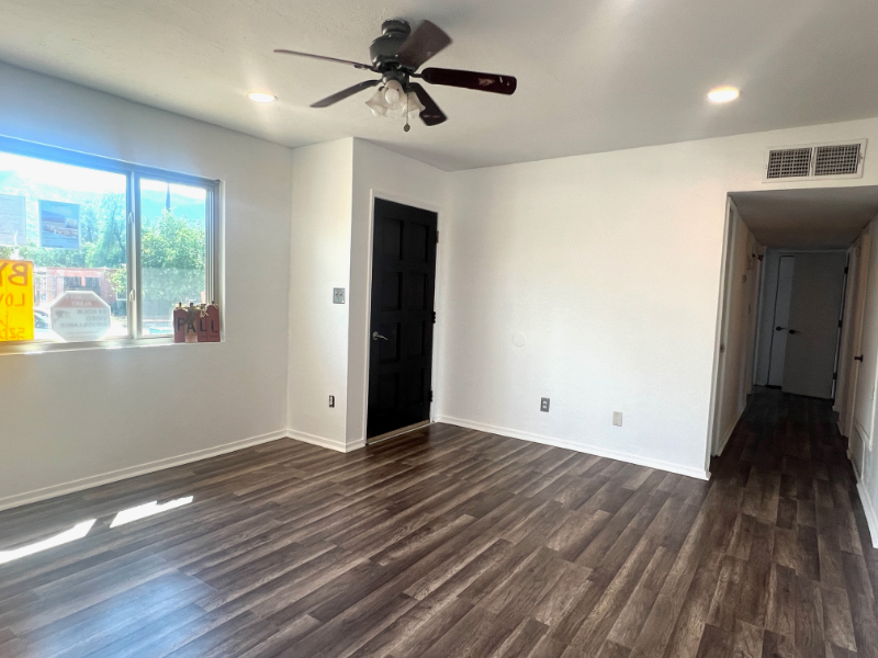 15965 N Forecastle Ave - Photo 3 of 21