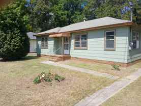 100 Willow Ave - Photo 1 of 1
