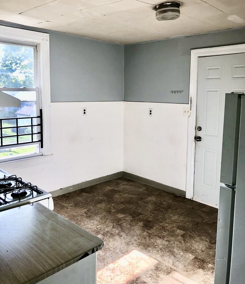 432 Poplar St #B - Photo 3 of 8