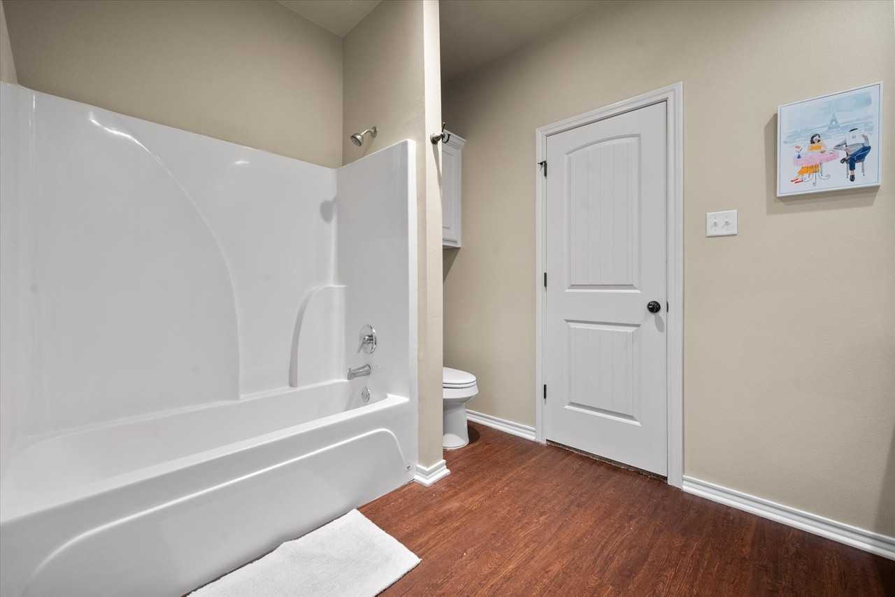 1210 Preston Trl #B1 - Photo 4 of 14