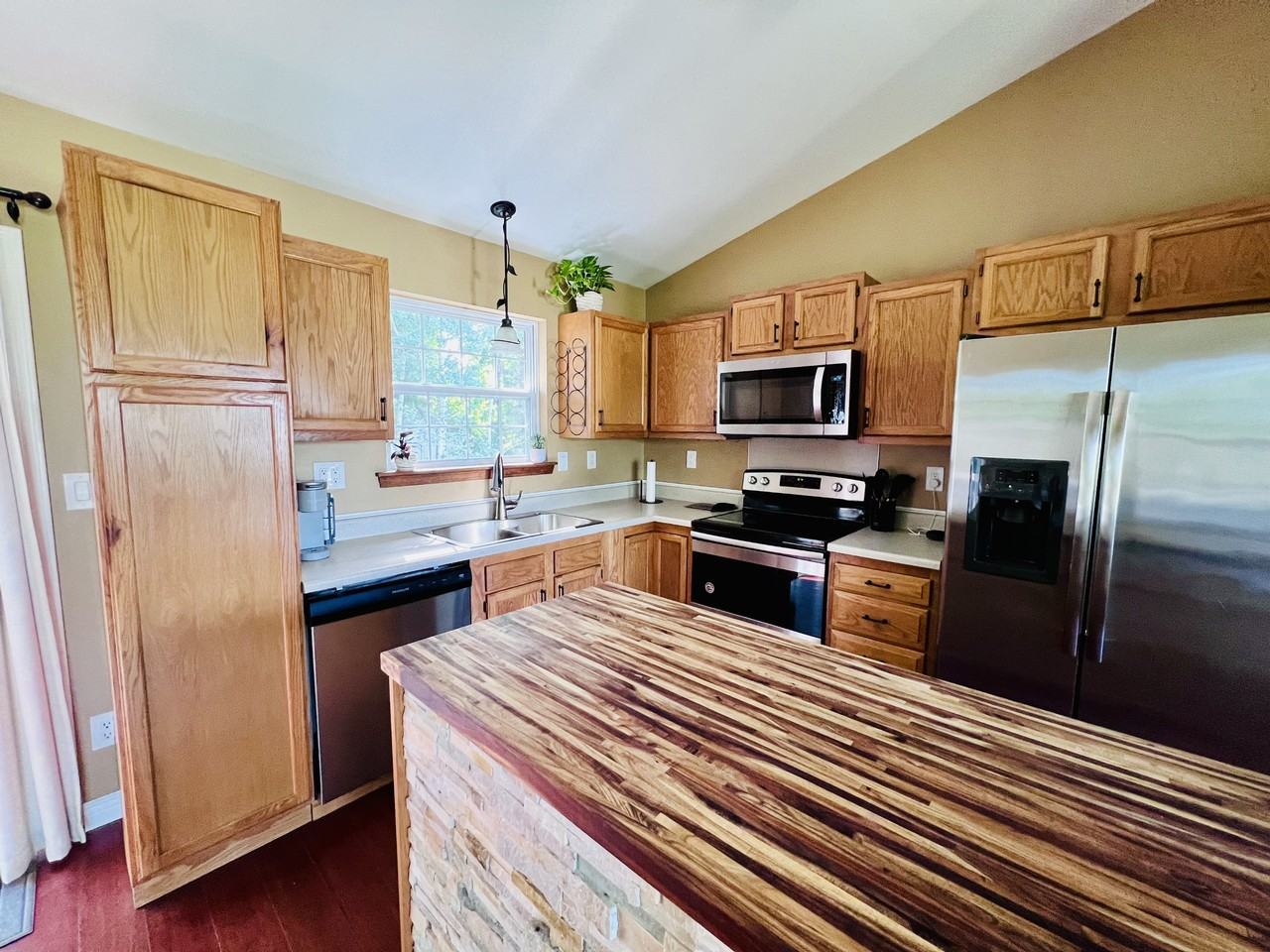 9430 Birch Tree Rd #NA - Photo 7 of 44