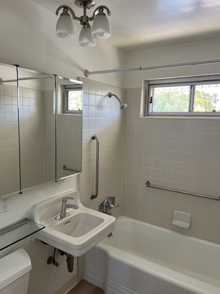 2563 Treasure Dr #1-2 - Photo 2 of 15