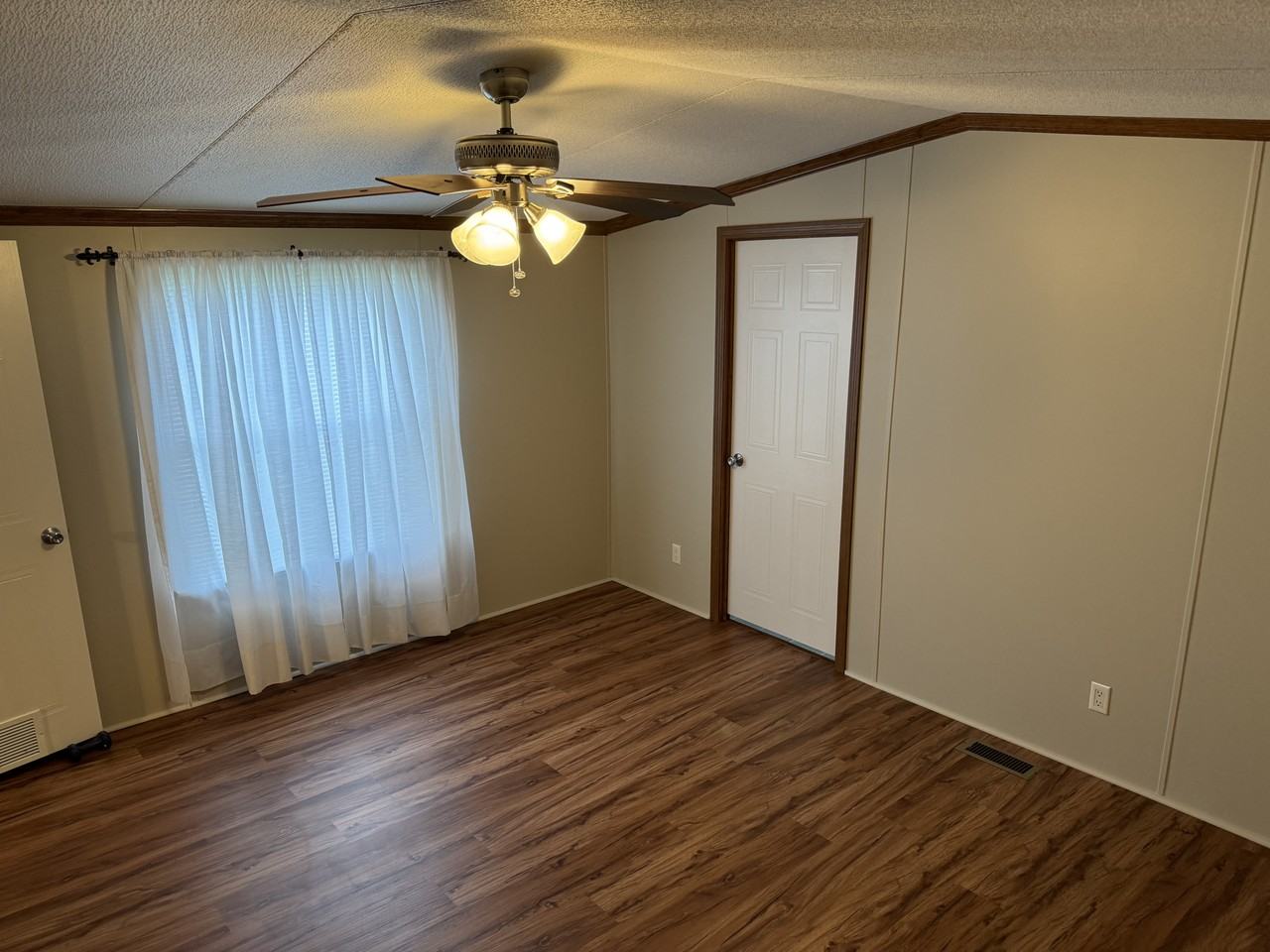 104 Cape Palos St #NA - Photo 7 of 14